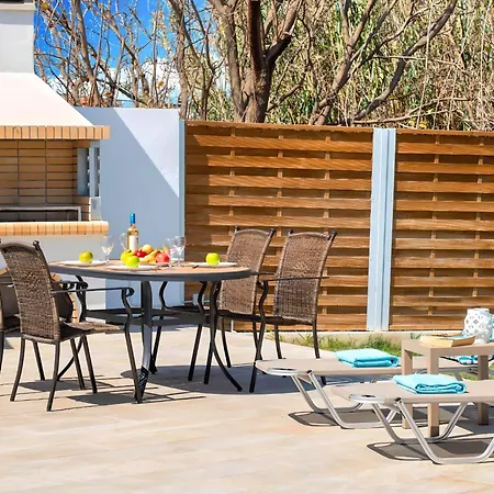 Eliomar Am By Interhome *